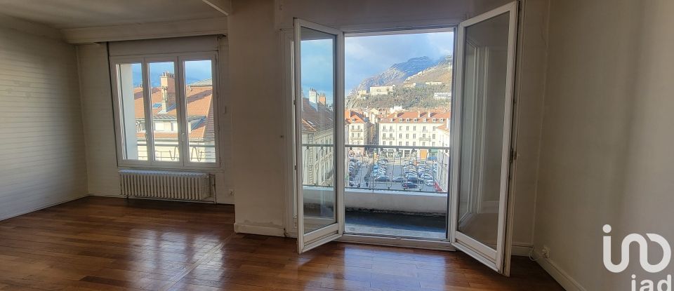 Apartment 4 rooms of 91 m² in Grenoble (38000)