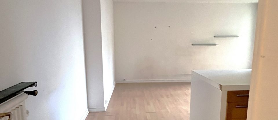 Studio 1 room of 30 m² in Bois-Colombes (92270)