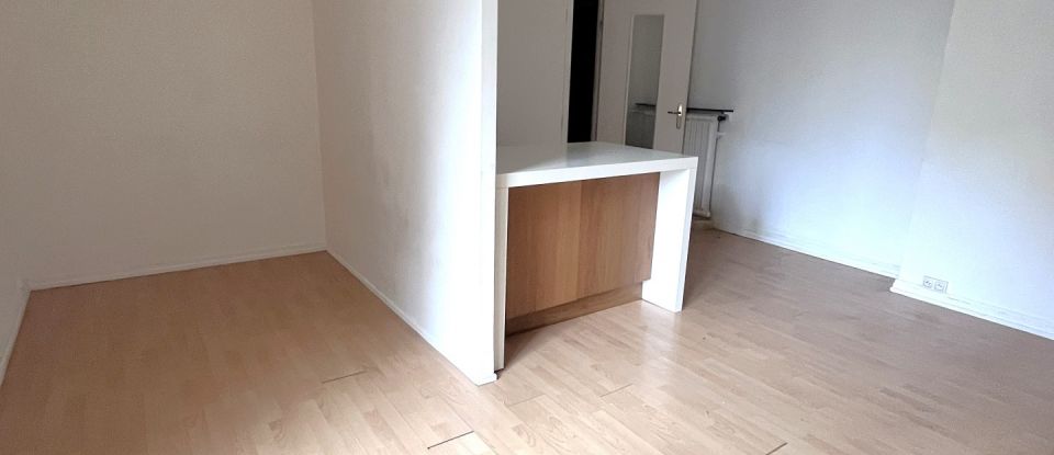 Studio 1 room of 30 m² in Bois-Colombes (92270)