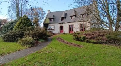 Traditional house 7 rooms of 219 m² in Loudéac (22600)