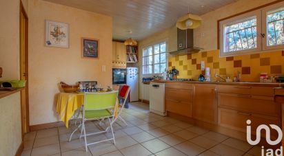 Traditional house 6 rooms of 225 m² in Ruffieux (73310)