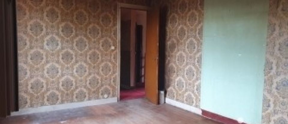 Traditional house 5 rooms of 85 m² in Libourne (33500)