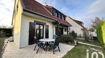 Maison 6 pièces de 142 m² à Vaux-le-Pénil (77000)