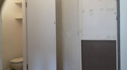 Studio 1 room of 10 m² in Paris (75016)