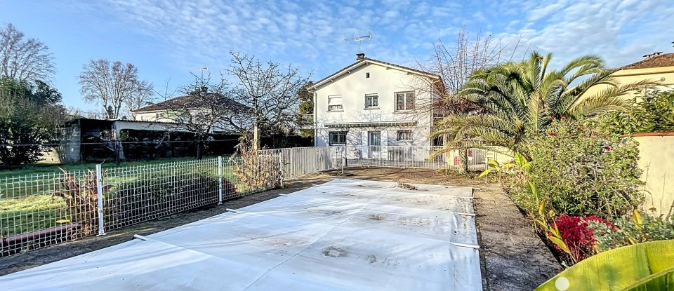 Maison 5 pièces de 157 m² à Colayrac-Saint-Cirq (47450)