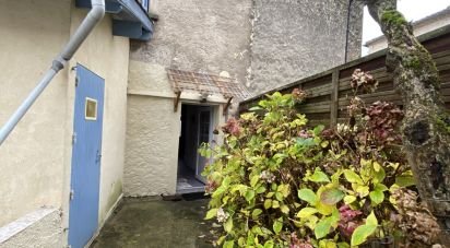 Maison de ville 4 pièces de 103 m² à Saint-Amans-du-Pech (82150)