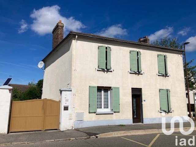 House 7 rooms of 150 m² in Flins-sur-Seine (78410)