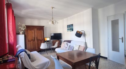 Apartment 3 rooms of 67 m² in Toulon (83000)