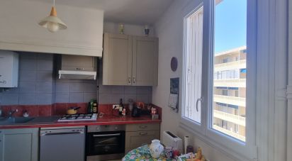 Apartment 3 rooms of 67 m² in Toulon (83000)