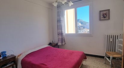 Apartment 3 rooms of 67 m² in Toulon (83000)