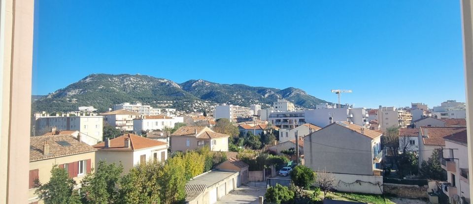 Apartment 3 rooms of 67 m² in Toulon (83000)