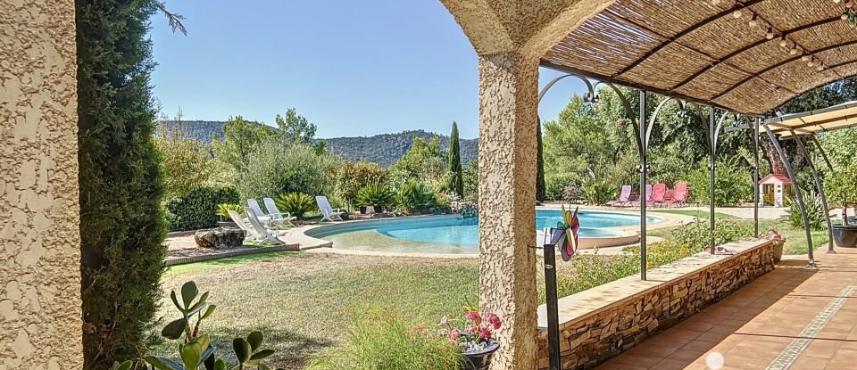 House 7 rooms of 220 m² in Pierrefeu-du-Var (83390)