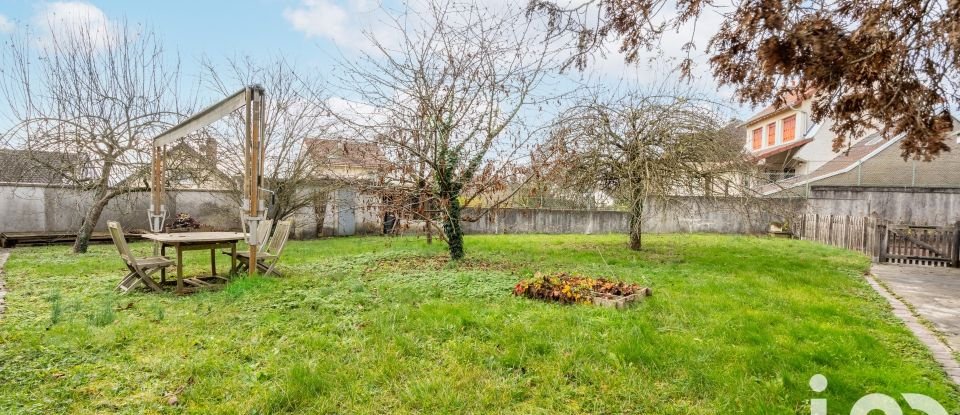 Mansion 12 rooms of 369 m² in Épinay-sur-Orge (91360)