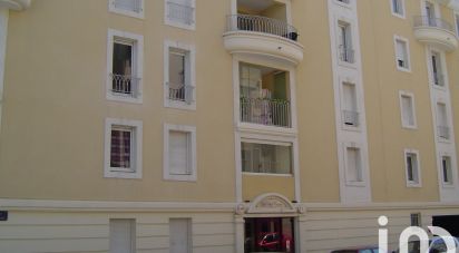 Apartment 3 rooms of 53 m² in Toulon (83000)