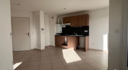 Apartment 2 rooms of 39 m² in Cenon (33150)