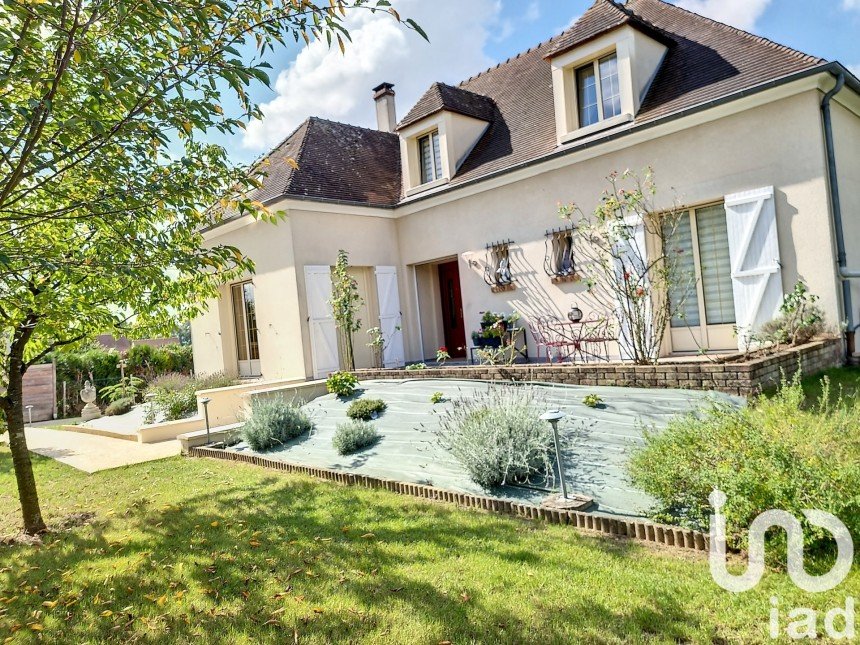 Maison 6 pièces de 154 m² à Fontenay-lès-Briis (91640)