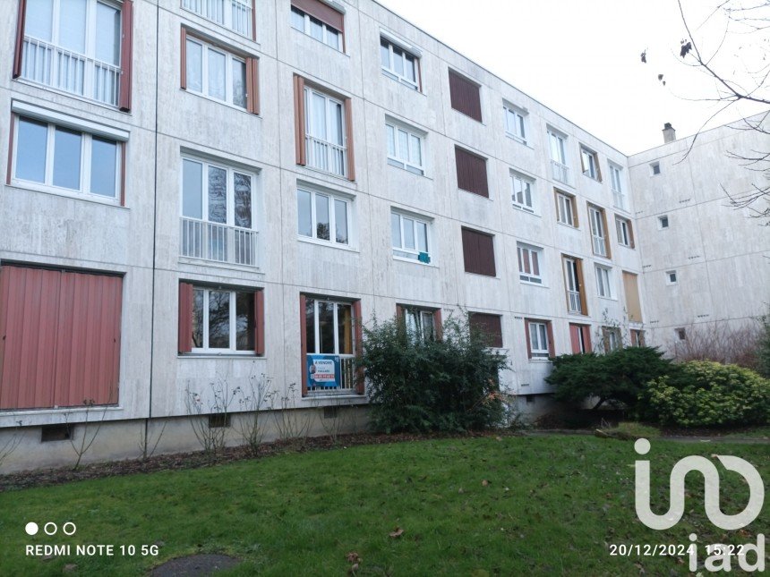 Appartement 5 pièces de 86 m² à Chilly-Mazarin (91380)