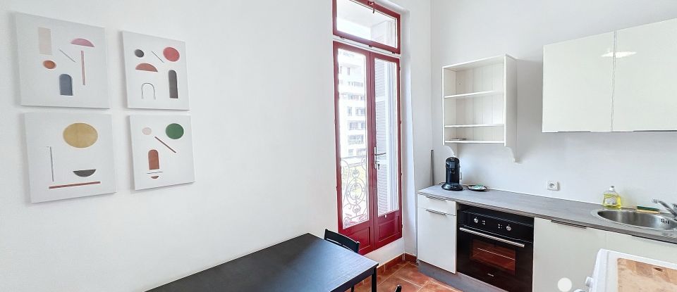 Apartment 2 rooms of 37 m² in Marseille (13003)