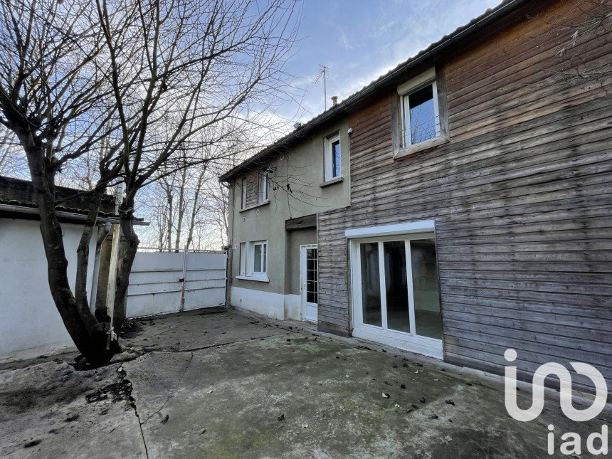 Maison 5 pièces de 121 m² à Joigny (89300)