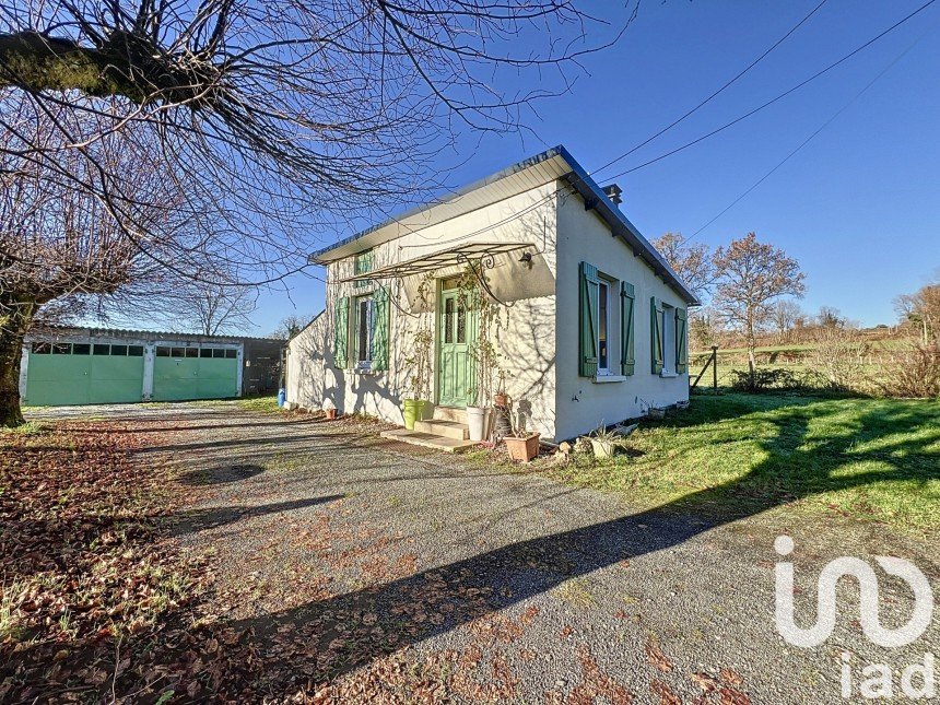 Maison 2 pièces de 41 m² à Eyburie (19140)