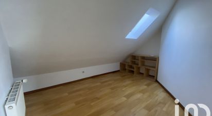 Maison 4 pièces de 75 m² à Désertines (03630)