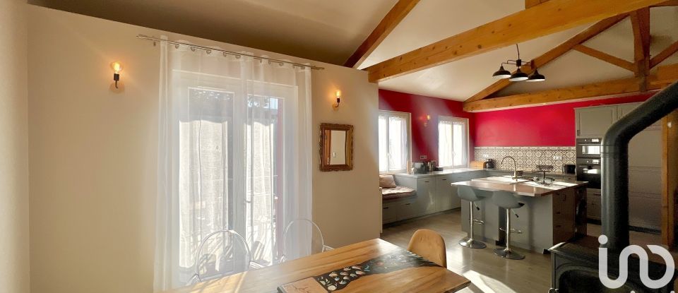 Traditional house 6 rooms of 135 m² in Montélimar (26200)