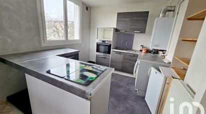 Apartment 3 rooms of 67 m² in Châteauroux (36000)