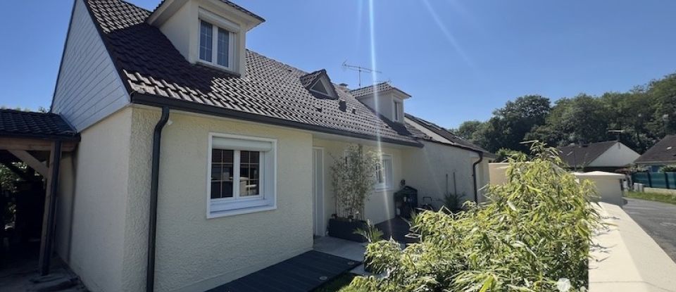 Maison traditionnelle 7 pièces de 131 m² à Le Châtelet-en-Brie (77820)