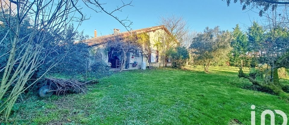 House 6 rooms of 270 m² in Montauban (82000)