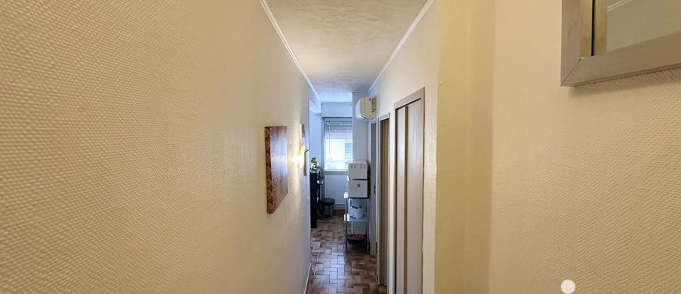 Apartment 2 rooms of 34 m² in Port-la-Nouvelle (11210)