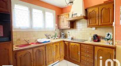 Traditional house 4 rooms of 70 m² in Crillon (60112)