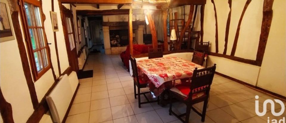 House 5 rooms of 99 m² in Sainte-Opportune-la-Mare (27680)