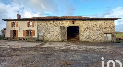 Maison de campagne 3 pièces de 94 m² à Les Salles-Lavauguyon (87440)