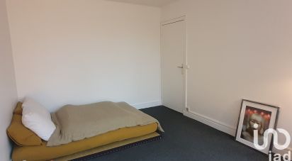 Appartement 1 pièce de 28 m² à Paris (75015)