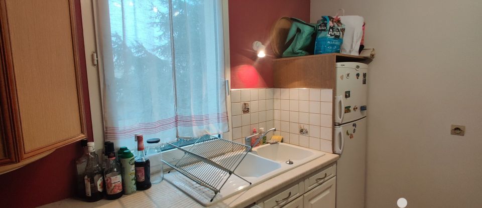 Apartment 2 rooms of 57 m² in Rosny-sous-Bois (93110)