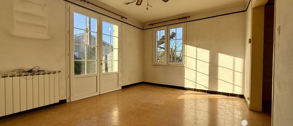 Traditional house 5 rooms of 65 m² in Carpentras (84200)