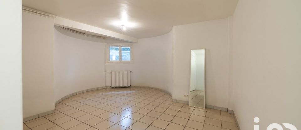 Maison traditionnelle 9 pièces de 230 m² à Tarnos (40220)