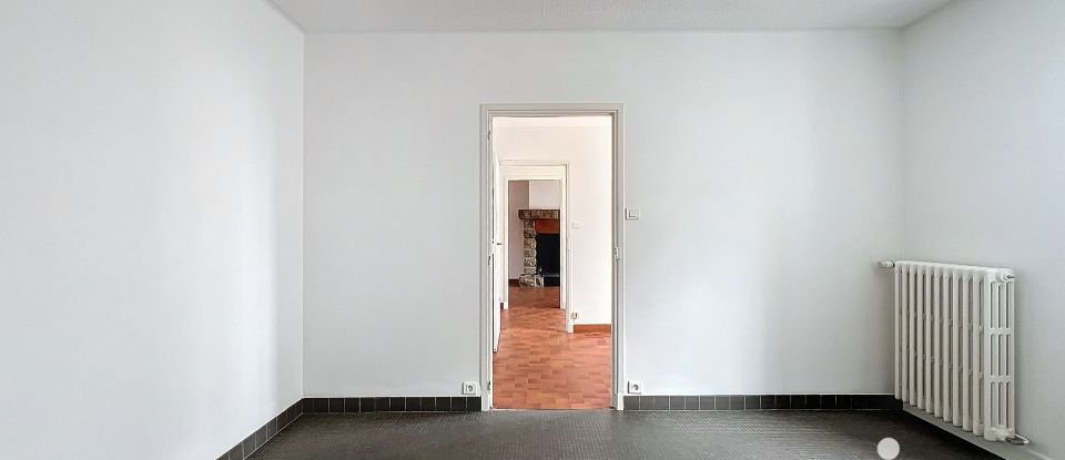 Maison 6 pièces de 115 m² à Aguessac (12520)