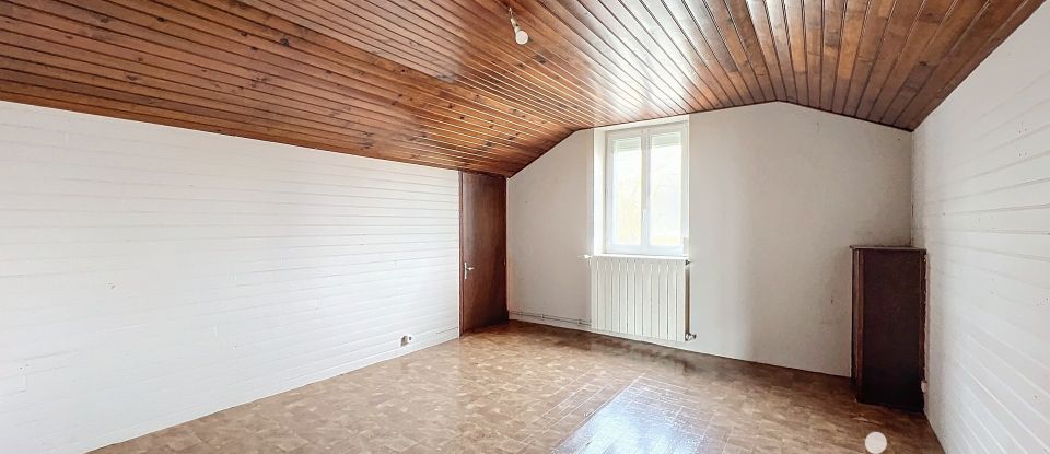 Maison 6 pièces de 115 m² à Aguessac (12520)