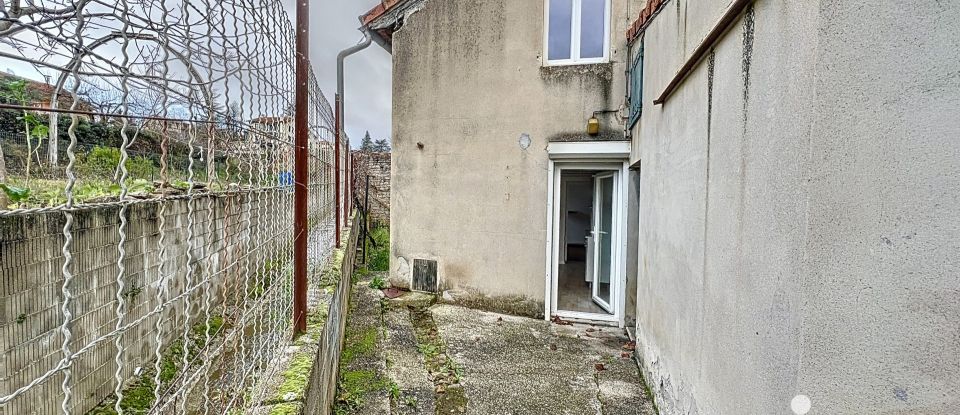 Maison 6 pièces de 115 m² à Aguessac (12520)