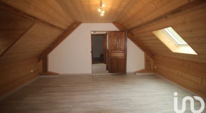 Maison traditionnelle 7 pièces de 155 m² à Arette (64570)