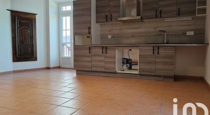 Village house 8 rooms of 196 m² in Ainhoa (64250)