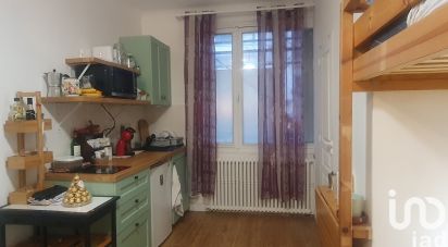 Studio 1 room of 14 m² in Paris (75016)