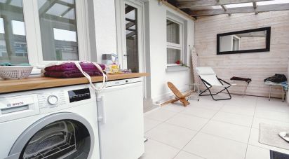 Maison 4 pièces de 93 m² à Lille (59160)