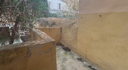 Appartement 3 pièces de 47 m² à Marseille (13007)