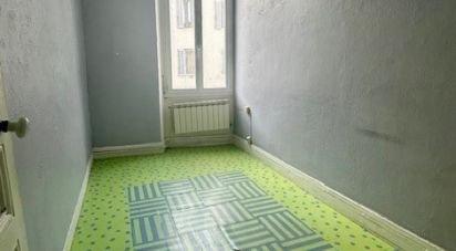 Appartement 3 pièces de 54 m² à Marseille (13007)