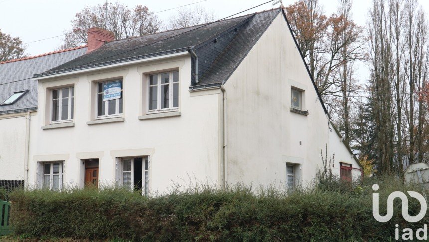 Traditional house 4 rooms of 93 m² in Sainte-Anne-sur-Brivet (44160)