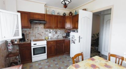 Traditional house 4 rooms of 107 m² in Montigny-le-Chartif (28120)