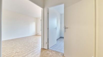 Appartement 2 pièces de 52 m² à Paris (75020)