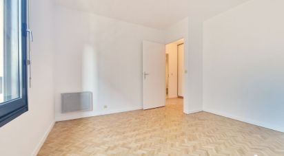 Apartment 3 rooms of 67 m² in Paris (75020)